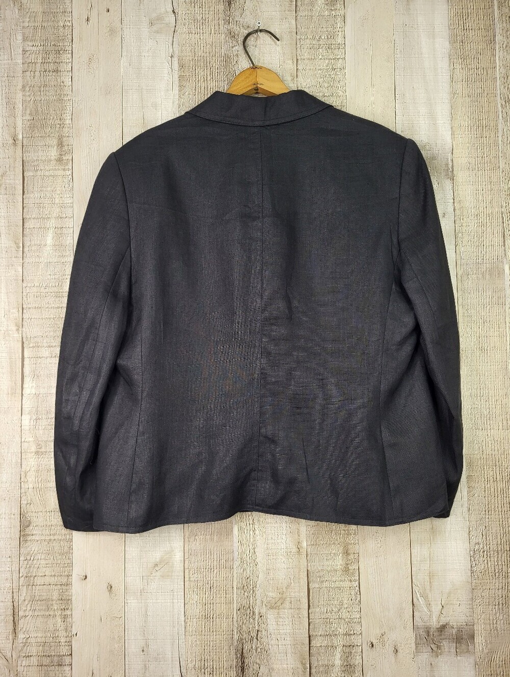 Lord & Taylor Black Linen Blazer. Size 14 - Picture 5 of 10